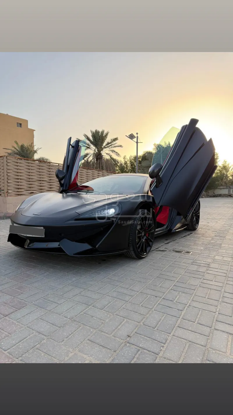 2017 مكلارين 570 جي تي