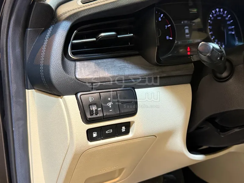 2021 كيا كادينزا