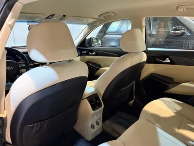 2021 كيا كادينزا