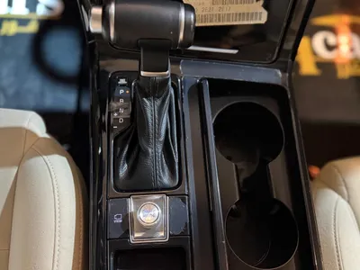 2021 كيا كادينزا