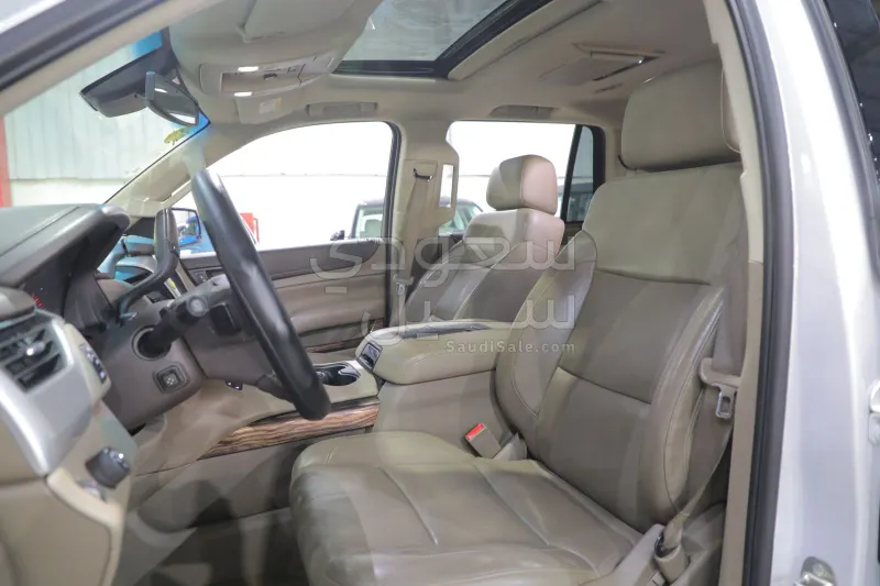 2017 جي ام سي يوكون اس ال تي