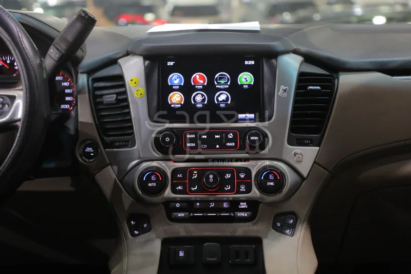 2017 جي ام سي يوكون اس ال تي