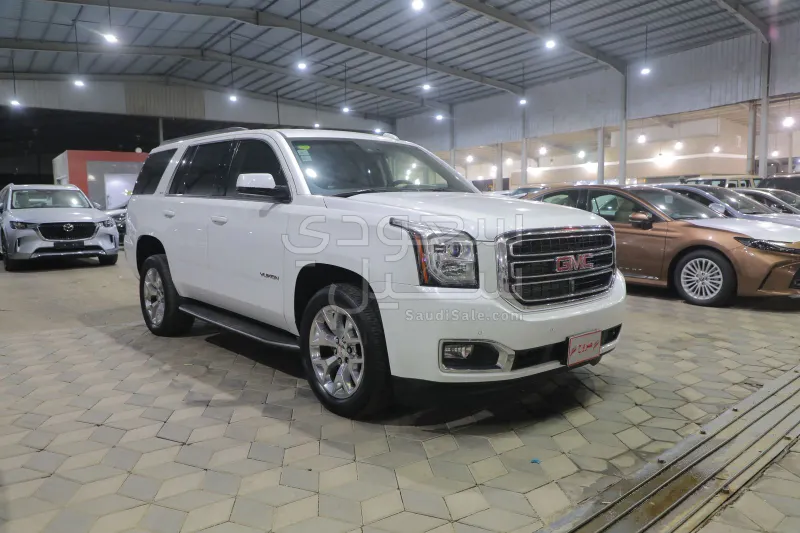 2017 جي ام سي يوكون اس ال تي