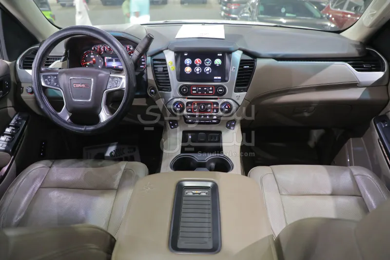 2017 جي ام سي يوكون اس ال تي