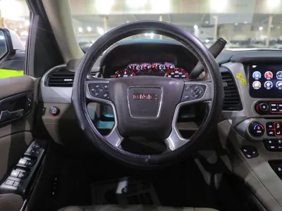 2017 جي ام سي يوكون اس ال تي