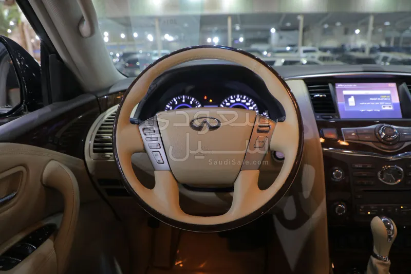 2016 انفينيتي كيو اكس 80