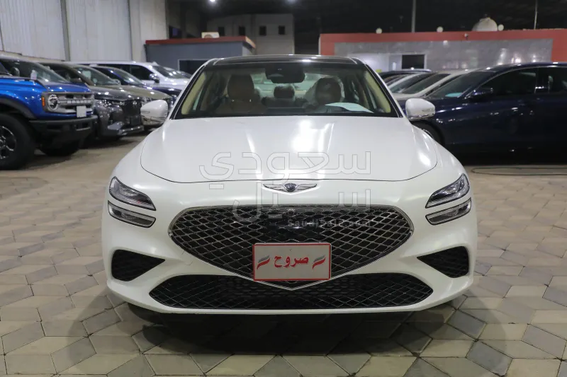 2023 جينيسيس جي 70