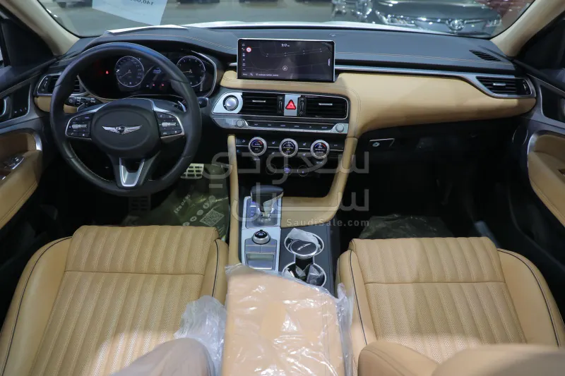 2023 جينيسيس جي 70