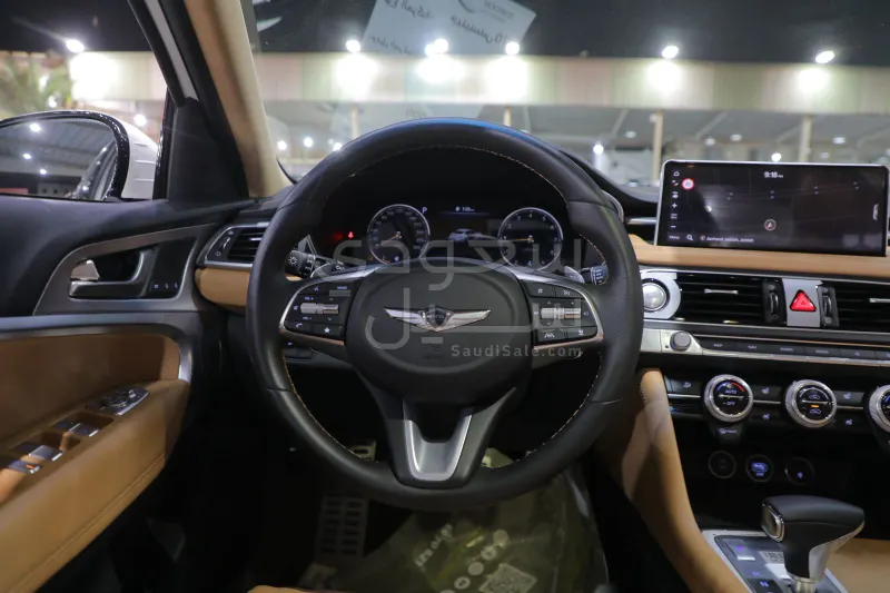 2023 جينيسيس جي 70