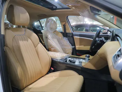 2023 جينيسيس جي 70