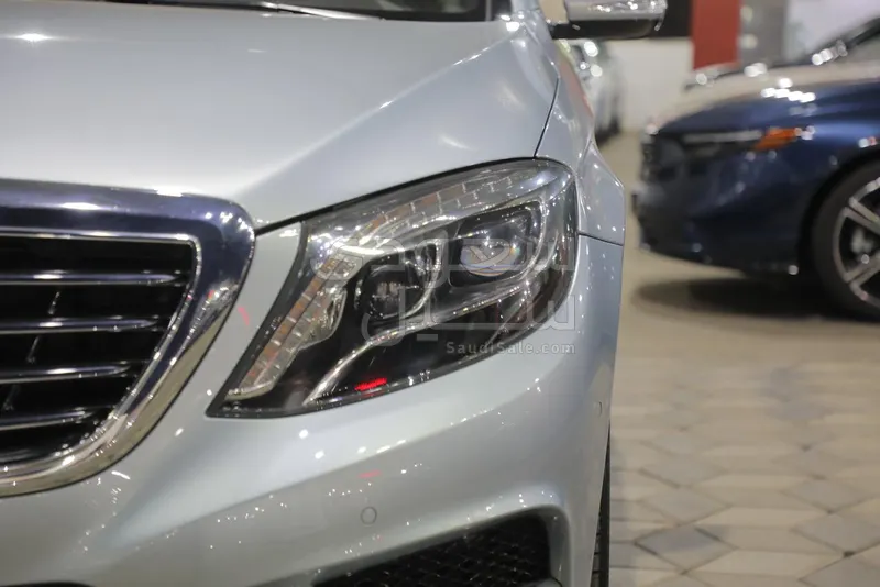 2016 مرسيدس - بنز إس 400