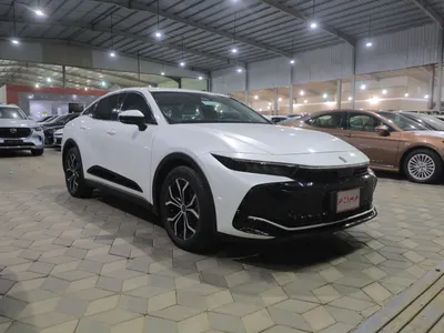 2023 تويوتا كراون بريميوم