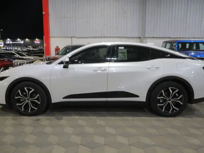 2023 تويوتا كراون بريميوم