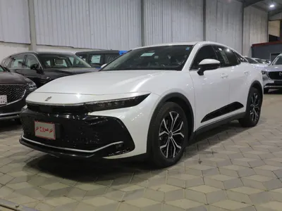 2023 تويوتا كراون بريميوم