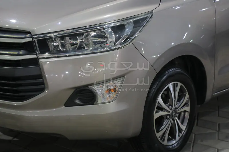 2016 تويوتا ان نوفا