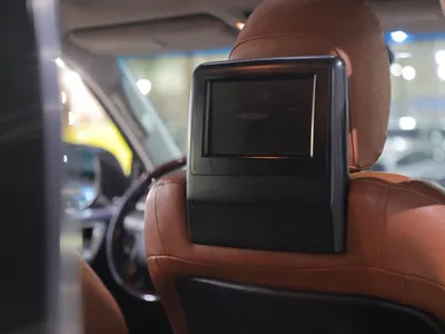 2014 لكزس جي إكس 460