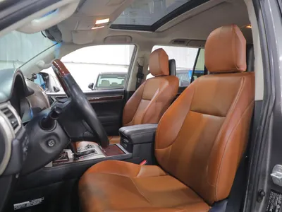 2014 لكزس جي إكس 460