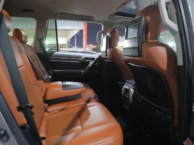 2014 لكزس جي إكس 460