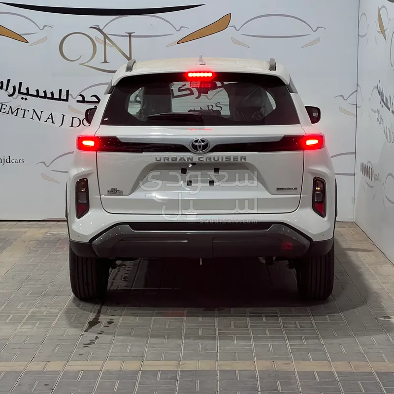 2026 تويوتا اوربان كروزر