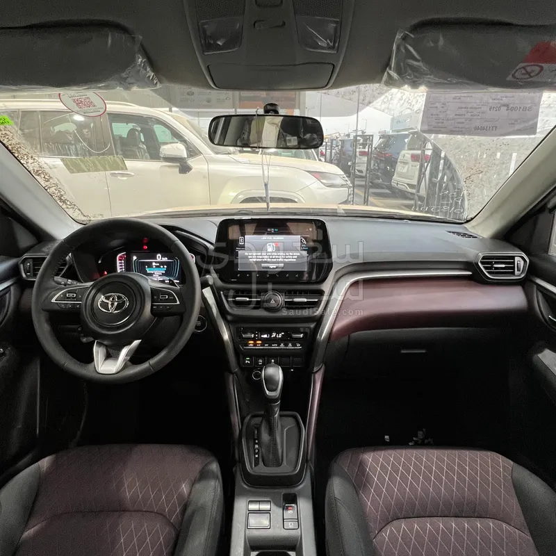 2026 تويوتا اوربان كروزر