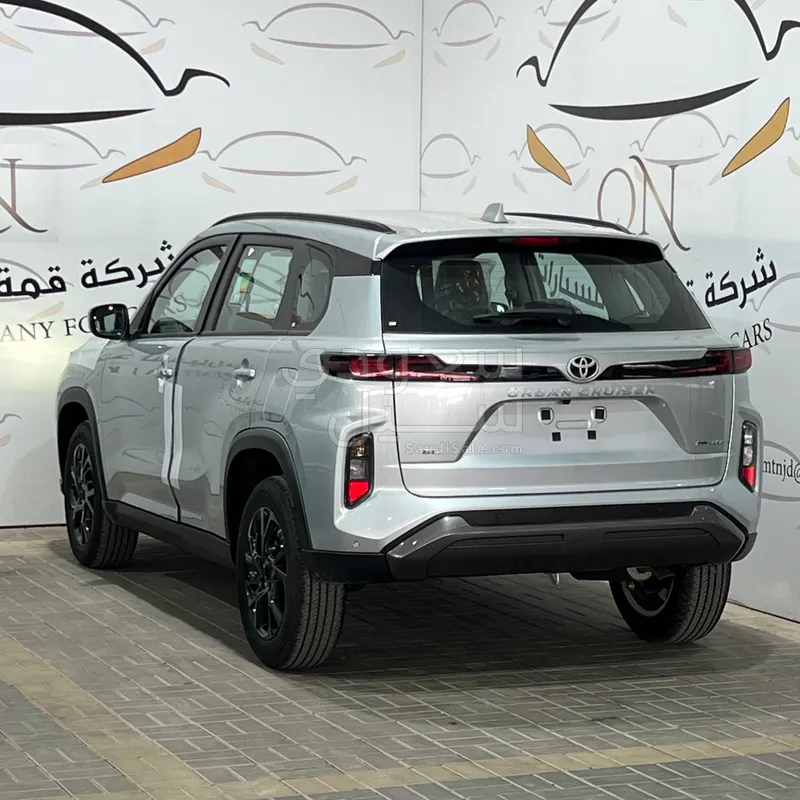 2026 تويوتا اوربان كروزر