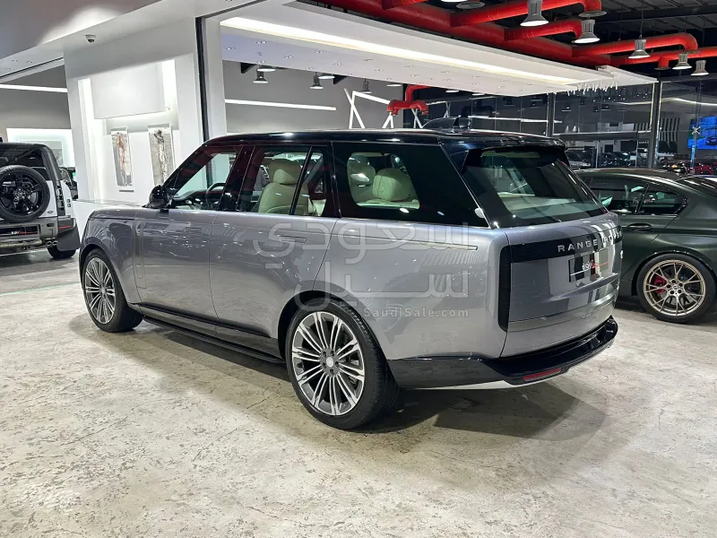 2023 لاند روفر رينج روفر فوج اس اي