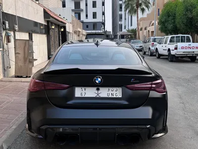 2022 بي ام دبليو الفئة ام إم 4 كومبيتيشن