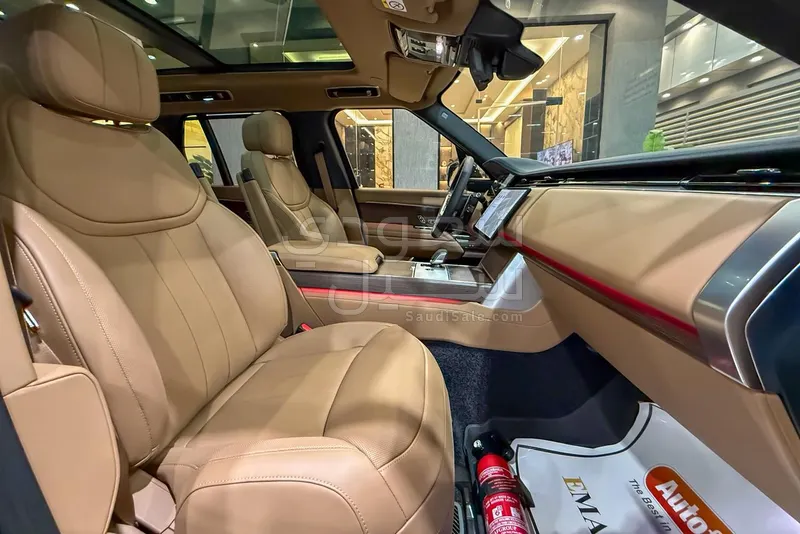 2025 لاند روفر رينج روفر فوج اس اي