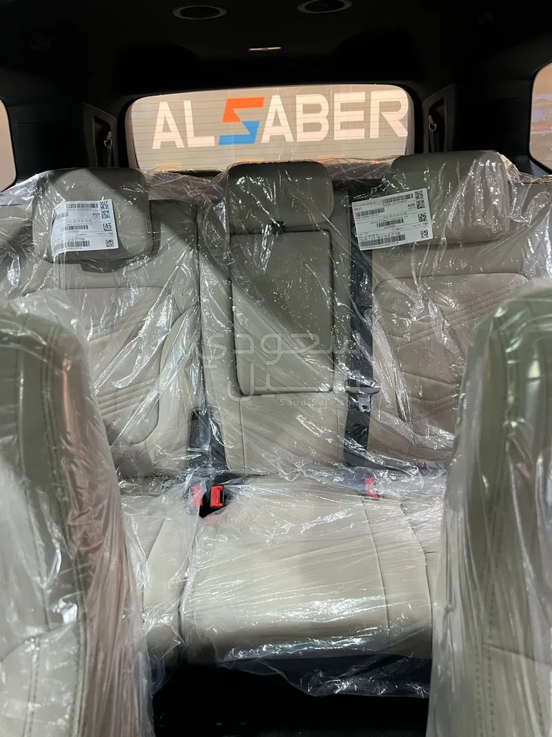 2025 فورد ايفرست