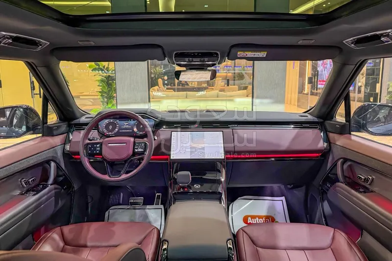 2025 لاند روفر رينج روفر سبورت اس اي