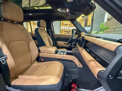 2025 لاند روفر ديفيندر اتش اس اي