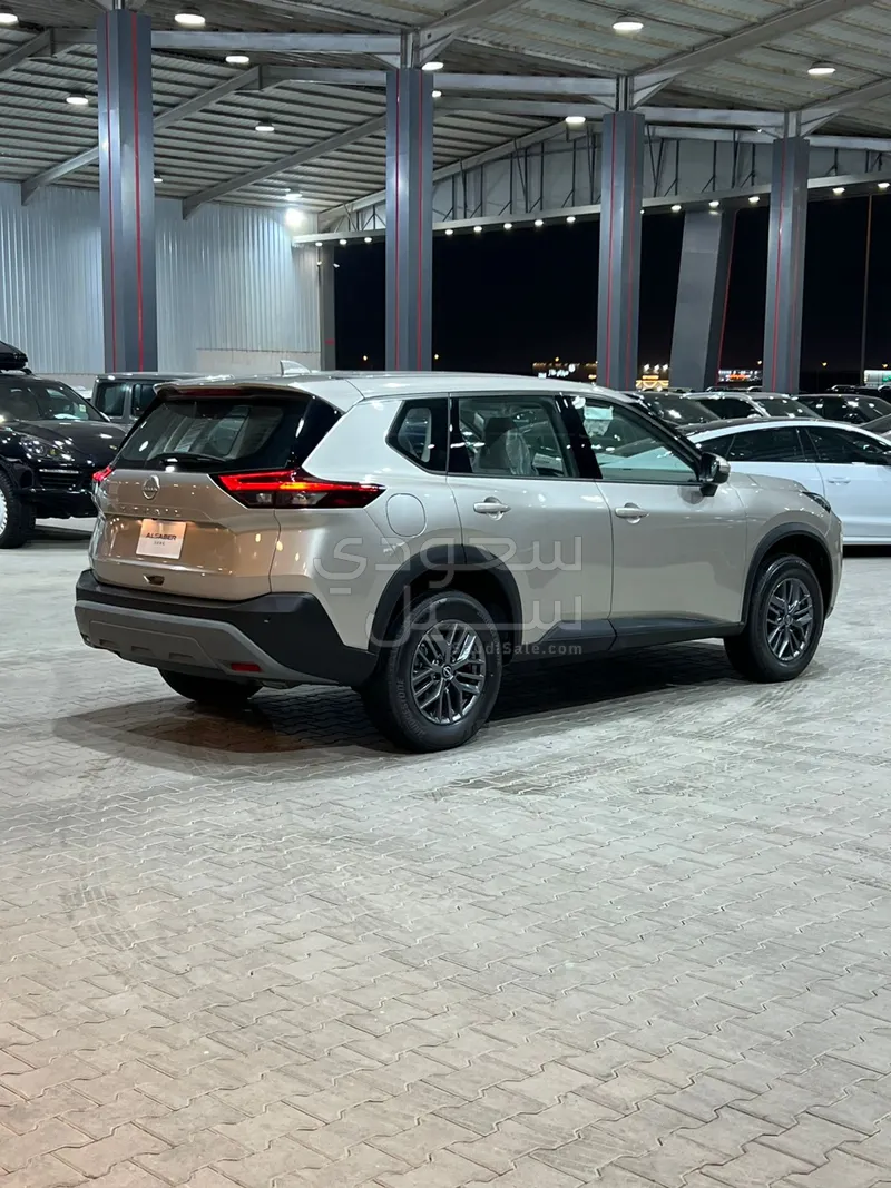 2026 نيسان اكس - ترايل