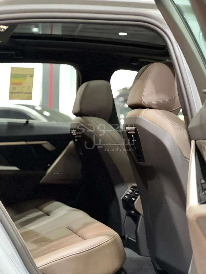 2026 بي ام دبليو الفئة الخامسة 520 أي