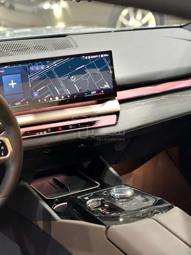 2026 بي ام دبليو الفئة الخامسة 520 أي