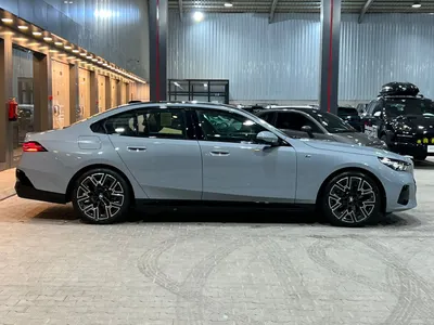 2026 بي ام دبليو الفئة الخامسة 520 أي