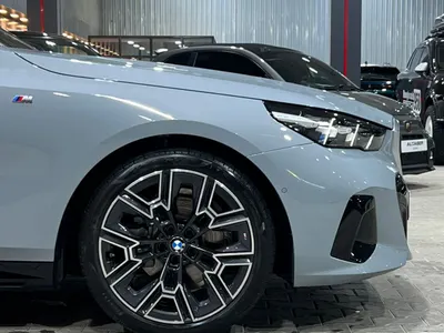 2026 بي ام دبليو الفئة الخامسة 520 أي