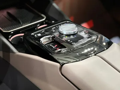 2026 بي ام دبليو الفئة الخامسة 520 أي