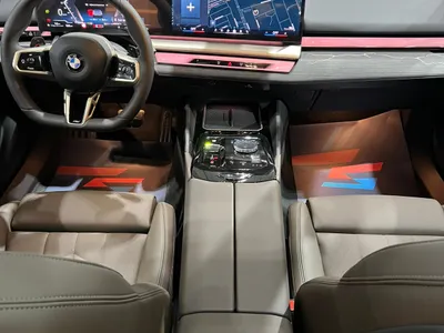 2026 بي ام دبليو الفئة الخامسة 520 أي