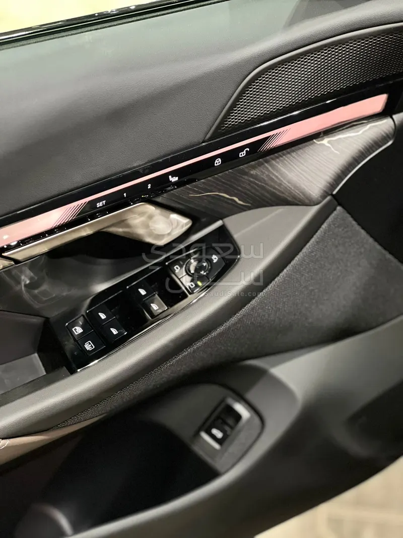 2026 بي ام دبليو الفئة الخامسة 520 أي