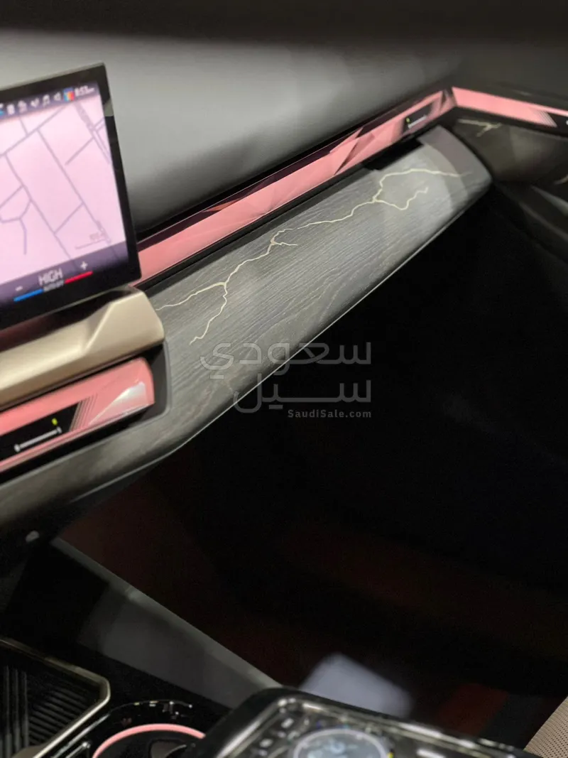 2026 بي ام دبليو الفئة الخامسة 520 أي