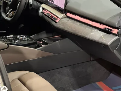 2026 بي ام دبليو الفئة الخامسة 520 أي