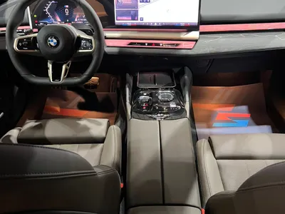 2026 بي ام دبليو الفئة الخامسة 520 أي