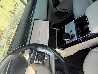 2025 لاند روفر رينج روفر اوتوبيوغرافي