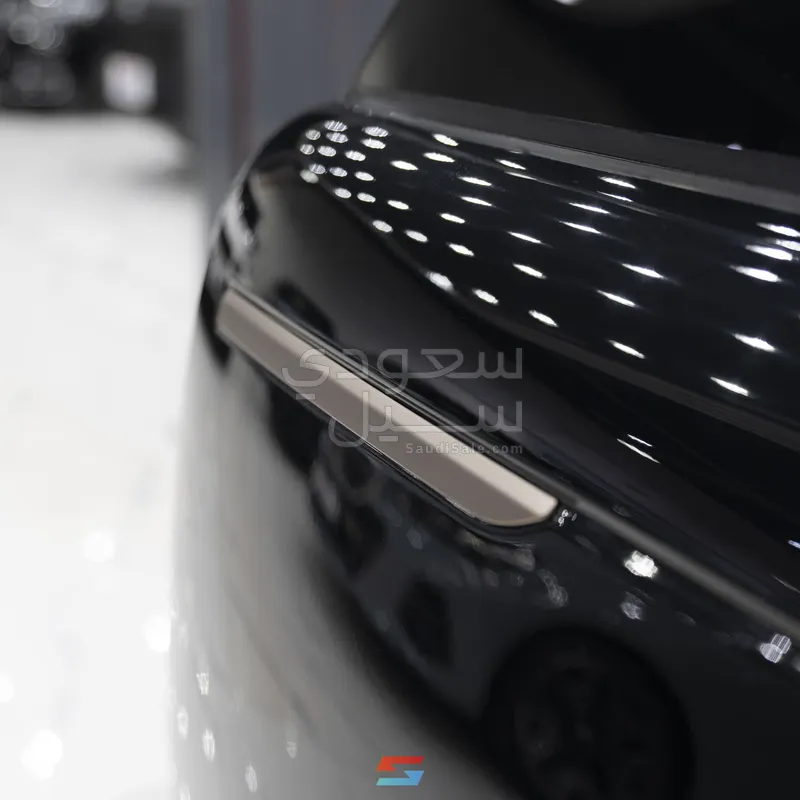 2025 Land Rover Range Rover SV Autobiography