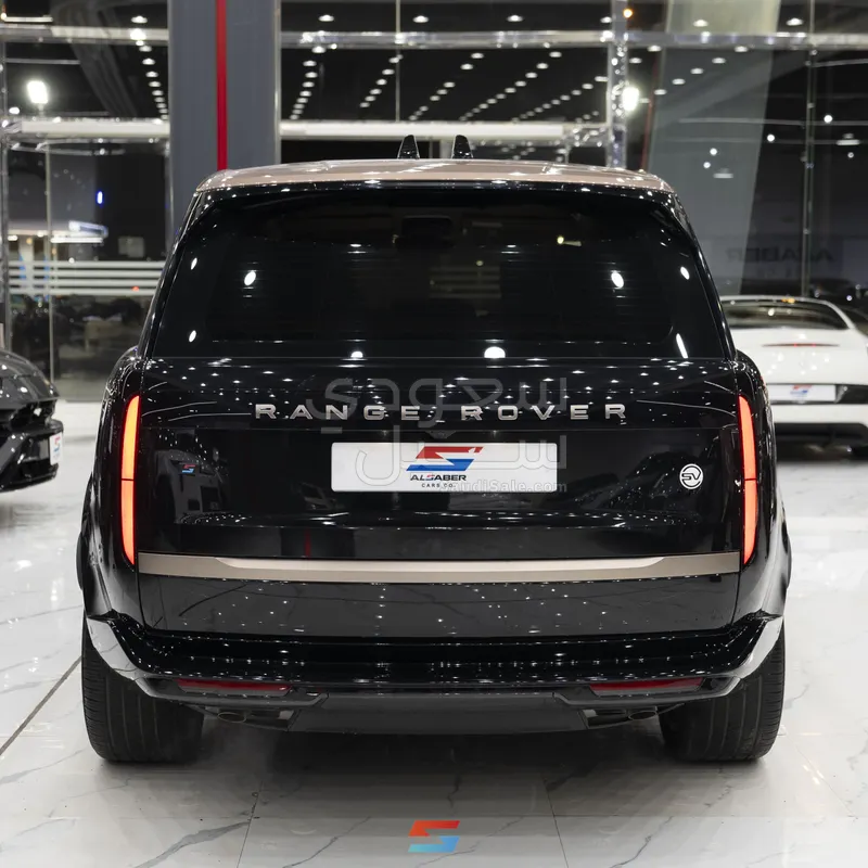2025 Land Rover Range Rover SV Autobiography