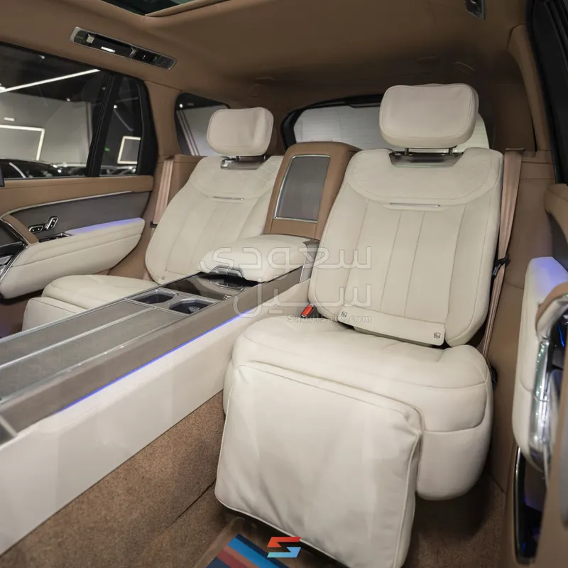 2025 Land Rover Range Rover SV Autobiography
