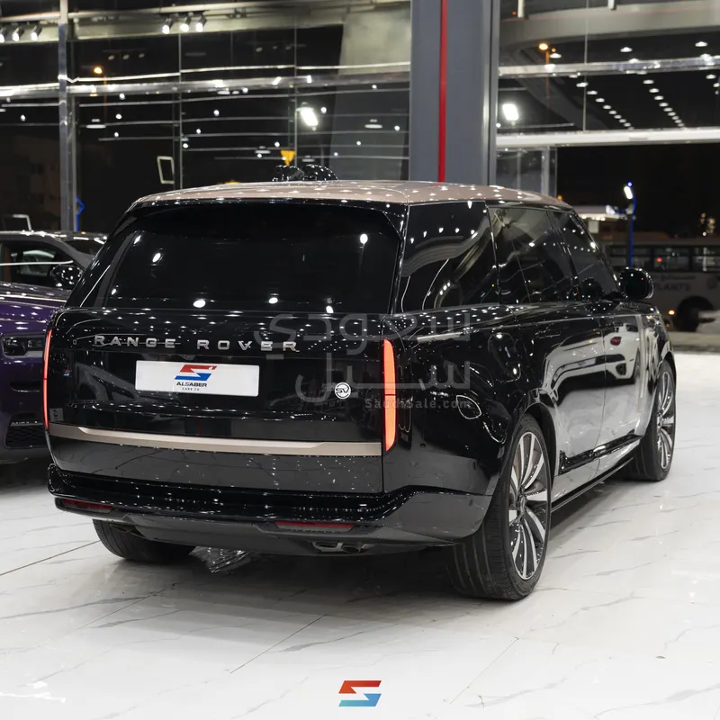 2025 Land Rover Range Rover SV Autobiography