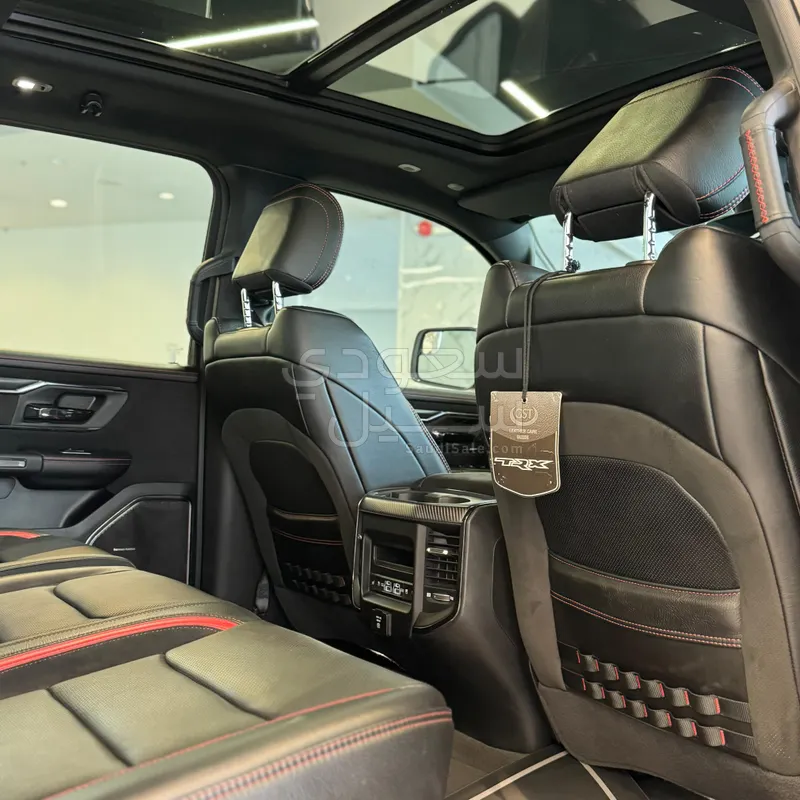 2021 دودج رام تي ار اكس