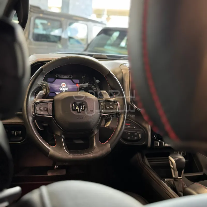 2021 دودج رام تي ار اكس