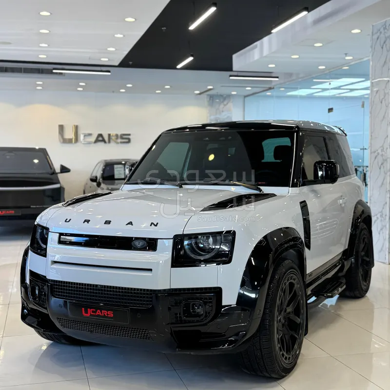 2022 لاند روفر ديفيندر 90